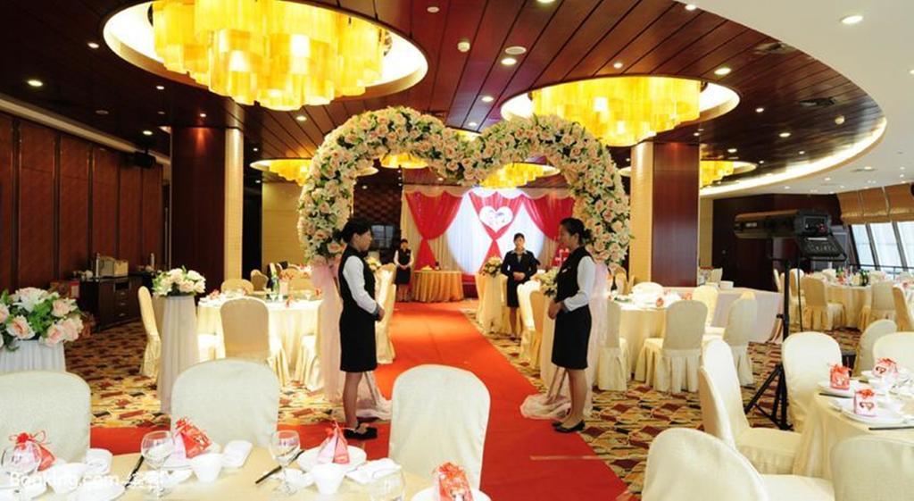 Golden Port Hotel Ningbo Exterior foto